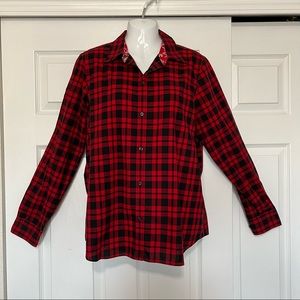 Chaps Plaid Button Down Women’s Shirt/ size L